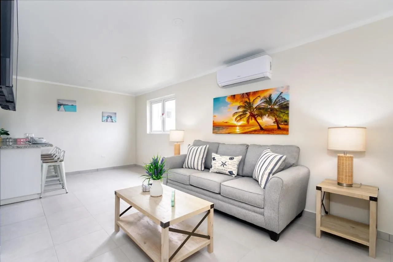 Summerside 4 Rooi Santo 10-A Palm Beach