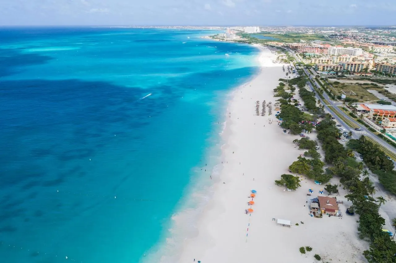 Daire Summerside 4 Rooi Santo 10-A Palm Beach Aruba
